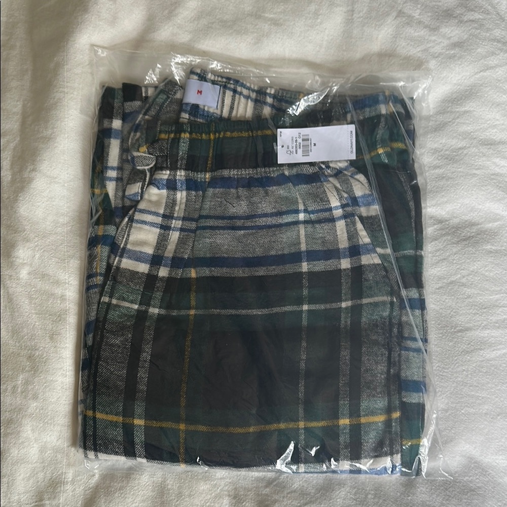 Old Navy Flannel Pajama Pants for Men NWT